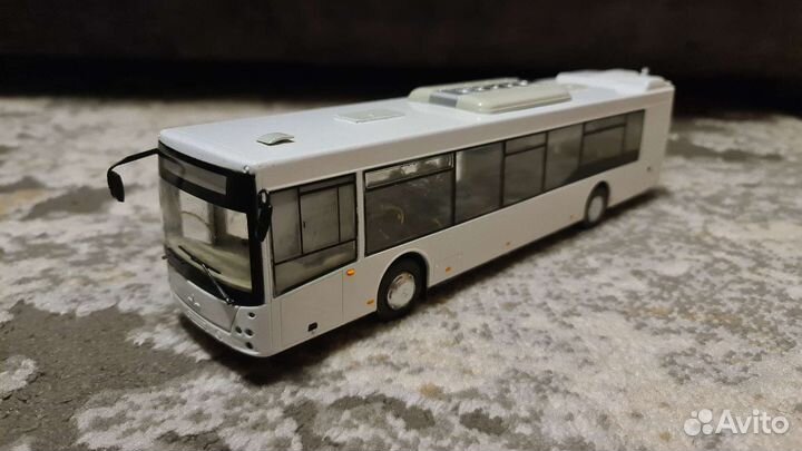 Автобус маз 203 белый