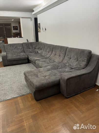 Замшевый диван 4.20 на 2.30 высота 95