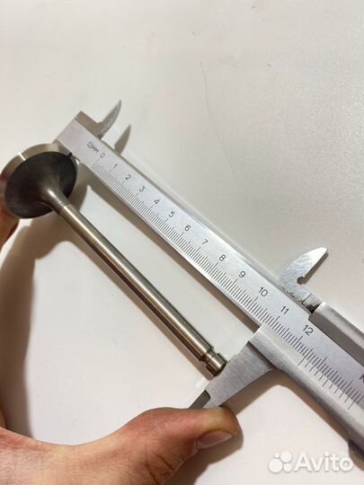 Клапан впускной 4D35ZG31