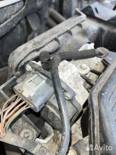 Дроссельная заслонка Renault Duster K4M