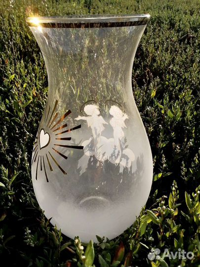 Ваза для цветов. Богемия. Чехословакия. Ангелы