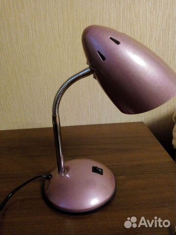 Лампа настольная новая