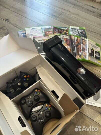 Xbox 360 S