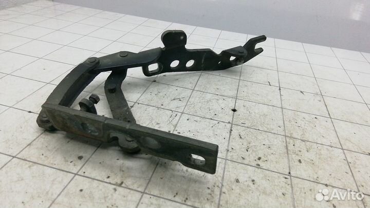 Петля капота BMW X5 E53