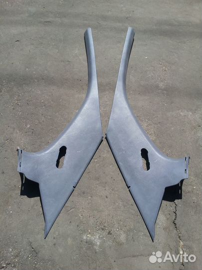 Накладки задних стоек Hyundai Accent