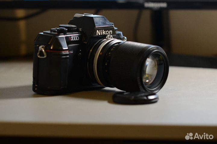 Nikon N2000 (F-301) + Nikkor 35-105mm 1:3.5-4.5 AI