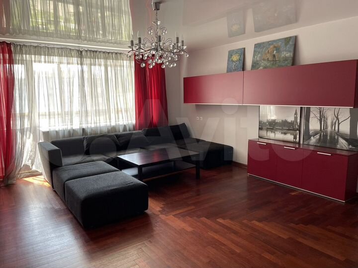 3-к. квартира, 122 м², 3/5 эт.