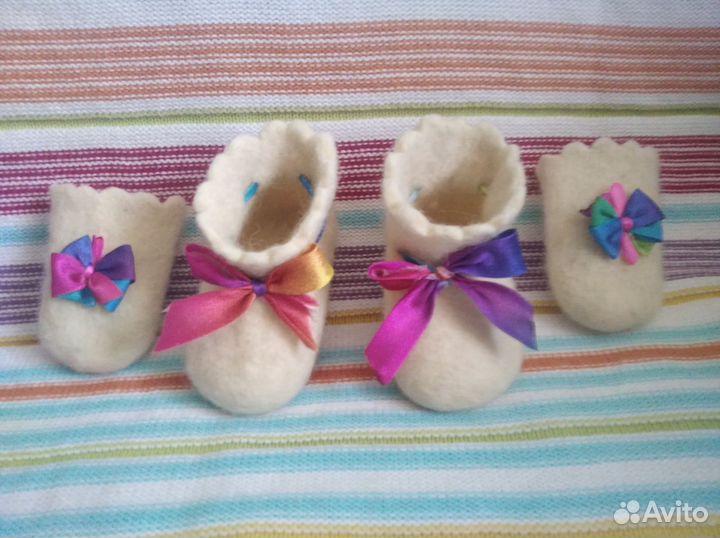 Детские валяные пинетки варежки