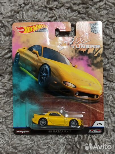 Hot wheels premium