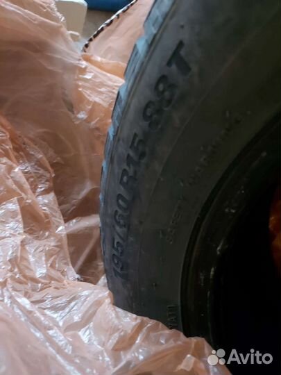 Kumho WinterCraft Ice Wi32 195/60 R15 88