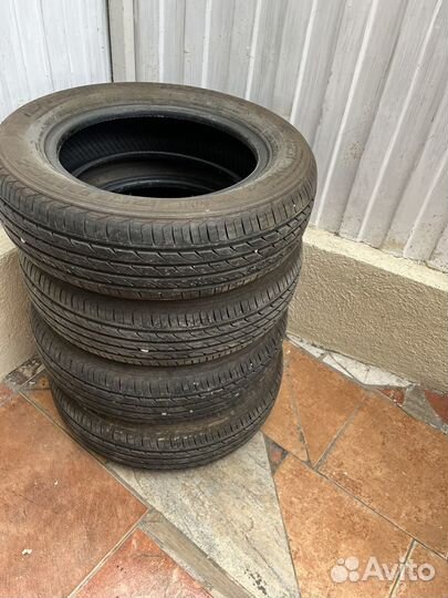 Delinte DH2 16.5/70 R14 90E