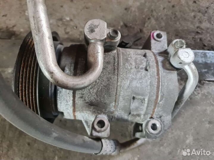 Компрессор кондиционера Mazda, Z0010923A