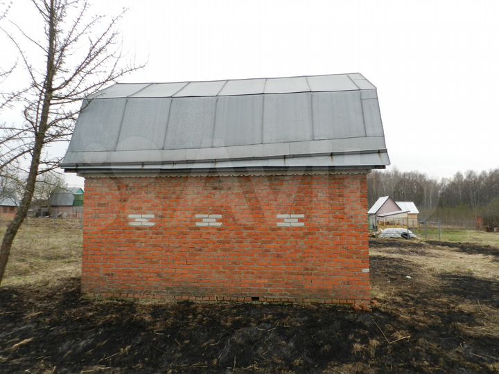 Дача 33 м² на участке 10 сот.