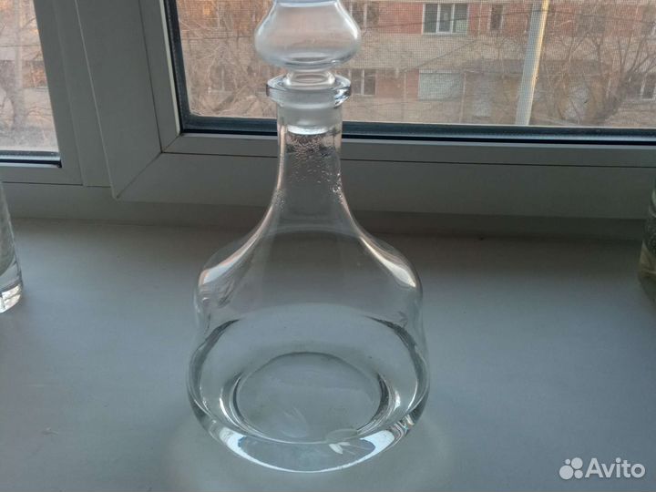 Графин стекло ссср,1,5 литра