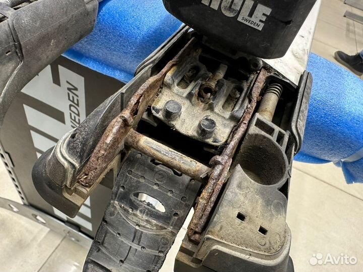 Ремонт боксов и багажных систем Thule