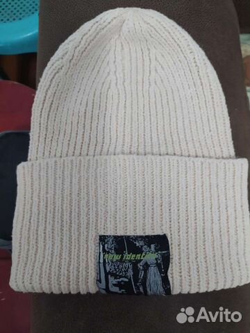 Шапка женская вязаная