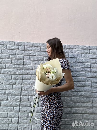 Мини букет из эустомы и диантуса