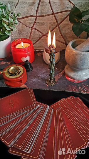 Карты, свечи, гадание