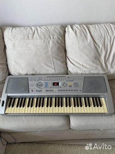 Синтезатор Supra skb-614