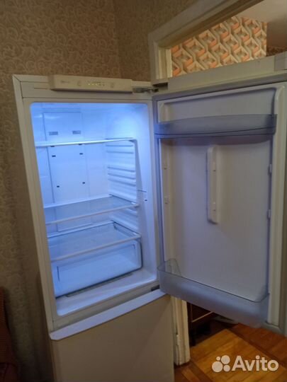 Холодильник бу samsung no frost