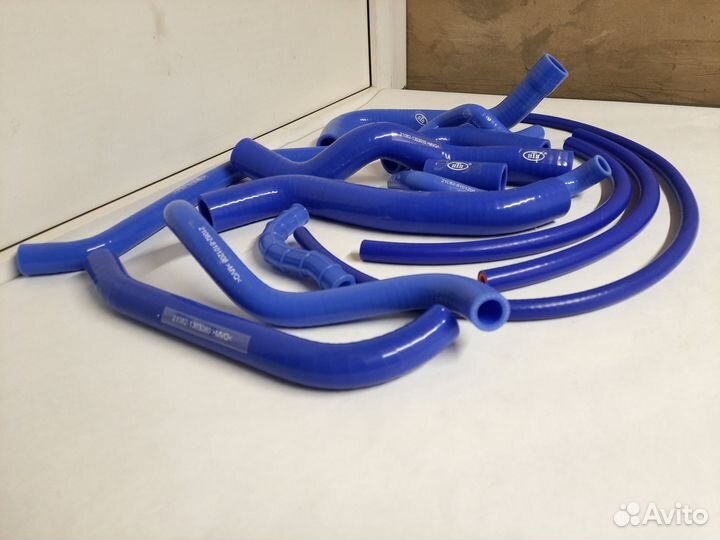 Силиконовые патрубки птп Ваз 2114 2109 Синие