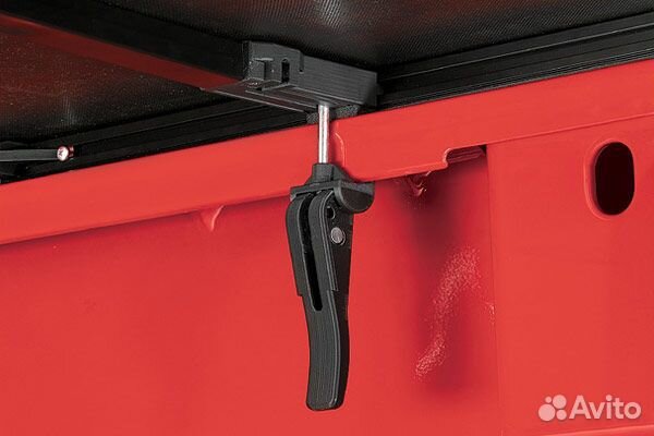 Toyota Hilux крышка в кузов 3-х секц. U-tuning