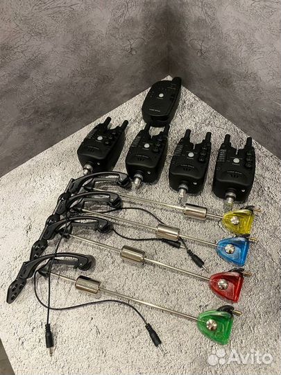 Сигнализаторы поклевки 4+1 и 4 свингера бата для рыбалки