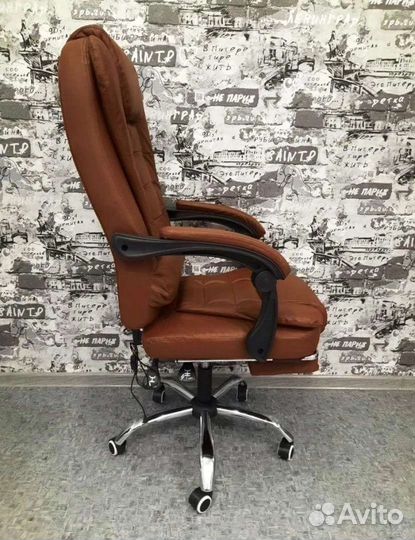 Офисное кресло