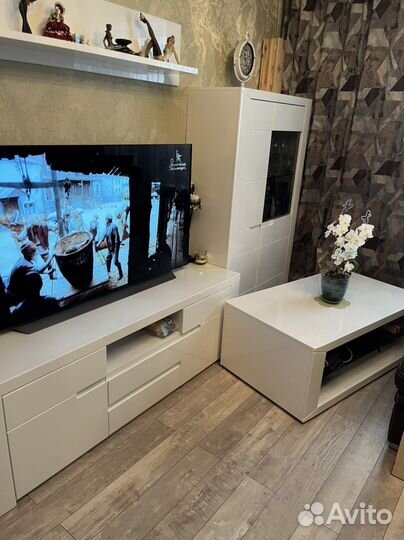 Мебель для гостинной бу