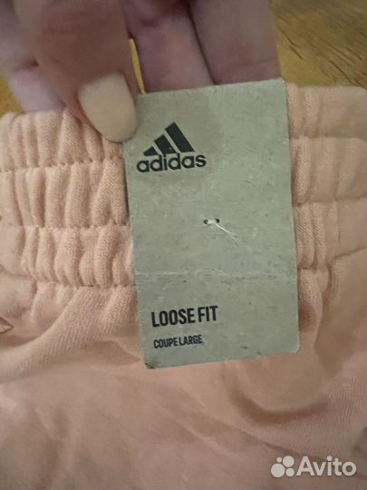 Шорты adidas новые оригинал женские