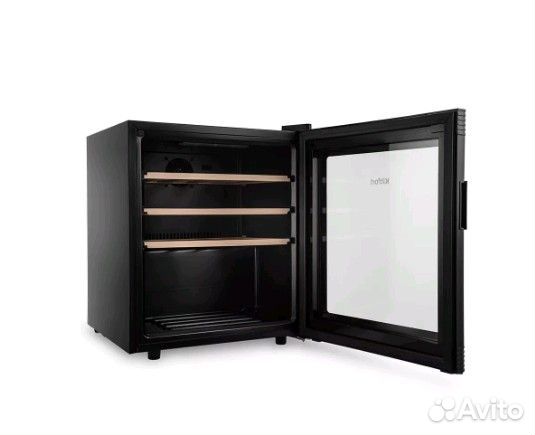 Винный шкаф. Холодильник для вина