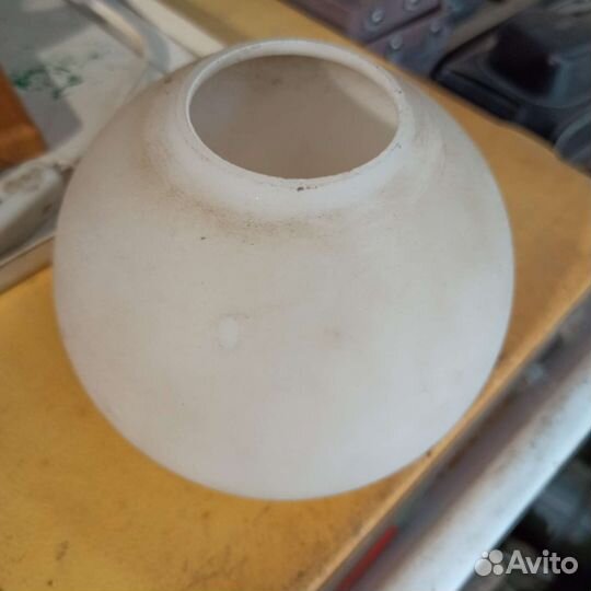 Стеклянный плафон