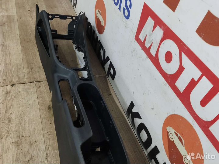 Консоль центральная Kia Rio 3 2011 QB