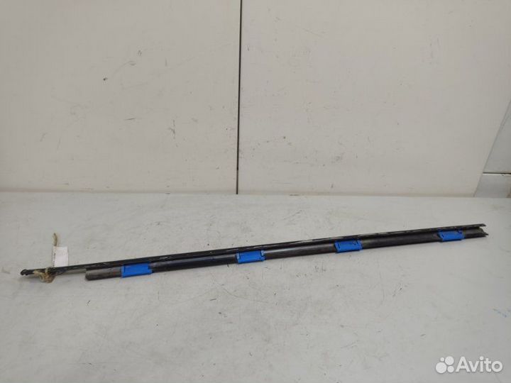 Уплотнитель (бархотка ) задний правый Rover 400