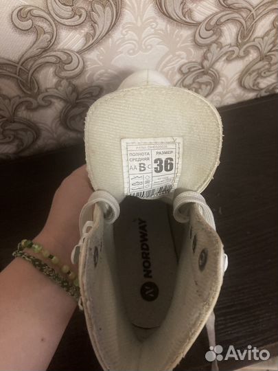 Коньки фигурные