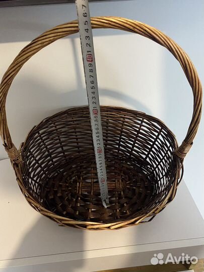 Корзина плетеная