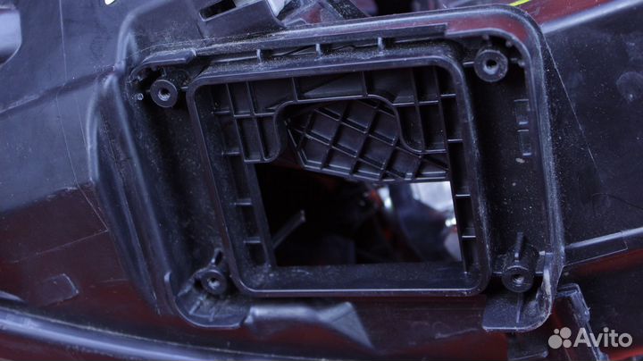 Фара правая Kia Optima JF G4KD 92102-D4070