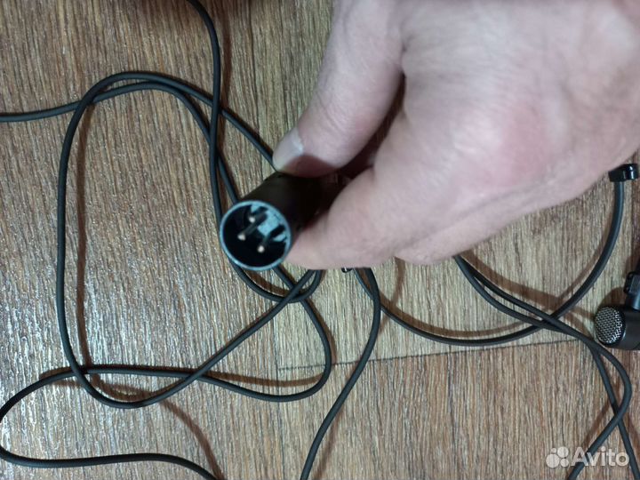 Микрофон для вокала Audio Technica pro8hex