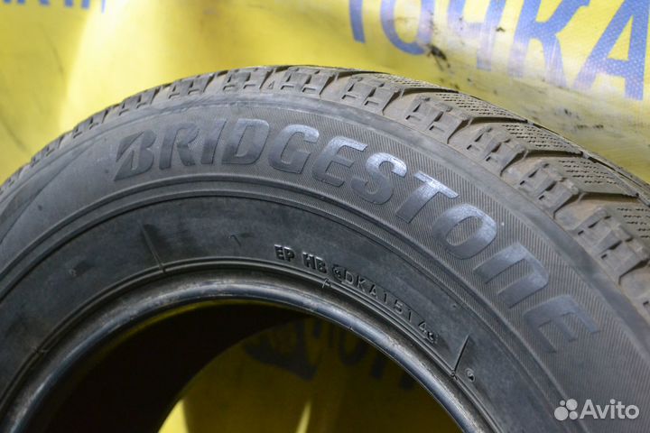 Bridgestone Blizzak VRX 215/65 R16