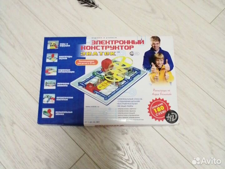 Электронный конструктор знаток 180 схем