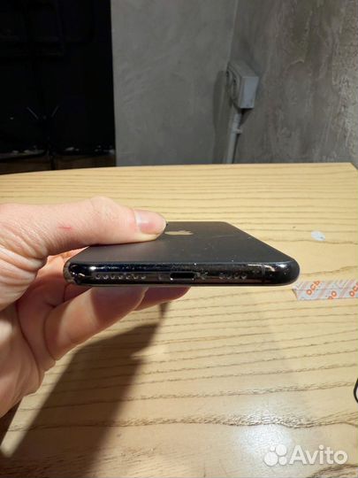 iPhone 11 Pro Max, 64 ГБ