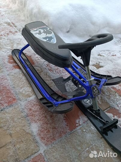 Детский снегокат бу