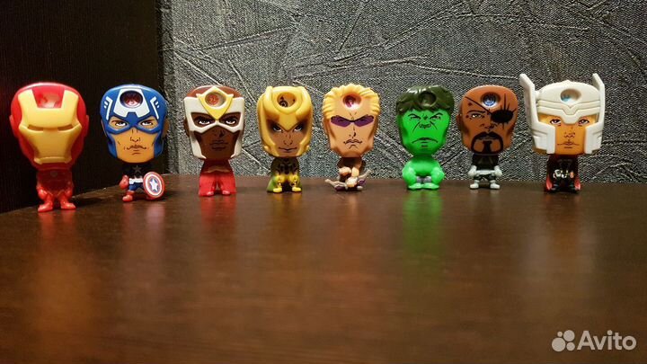 Фигурки Киндер Marvel