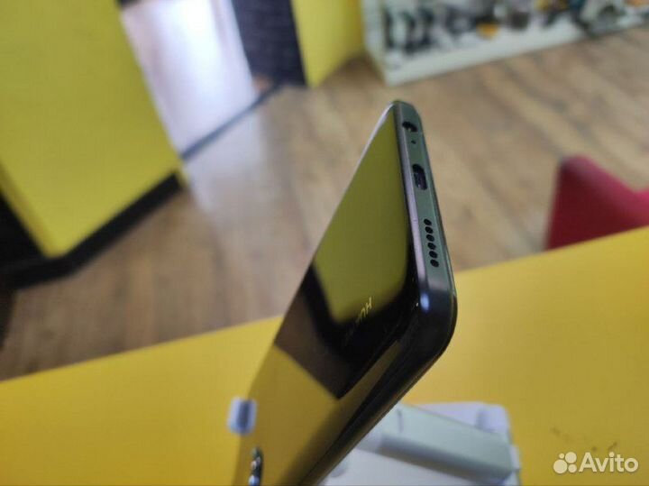 HUAWEI nova Y70, 4/128 ГБ