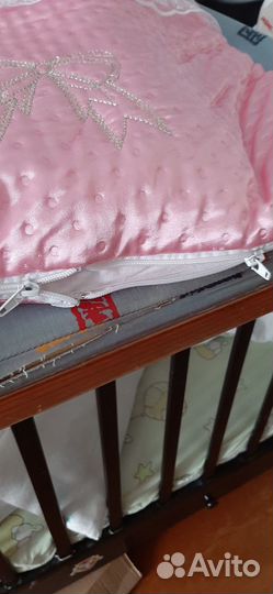 Продам комплект на выписку из роддома на девочку