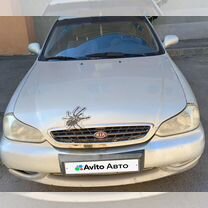 Kia Clarus 1.8 AT, 2000, битый, 263 000 км, с пробегом, цена 140 000 руб.