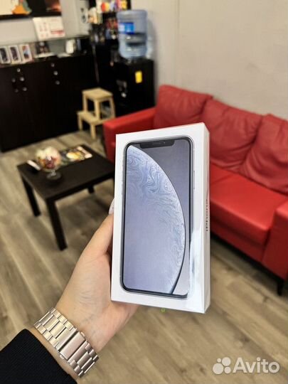 iPhone Xr, 128 ГБ