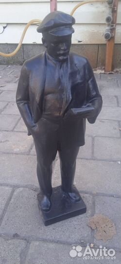 Статуэтка Ленин в полный рост