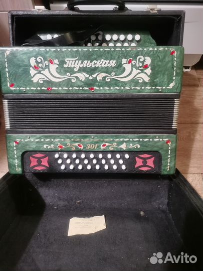 Продам баян и гармонь