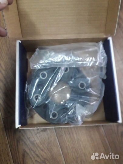 Муфта карданного вала Мерседес 211